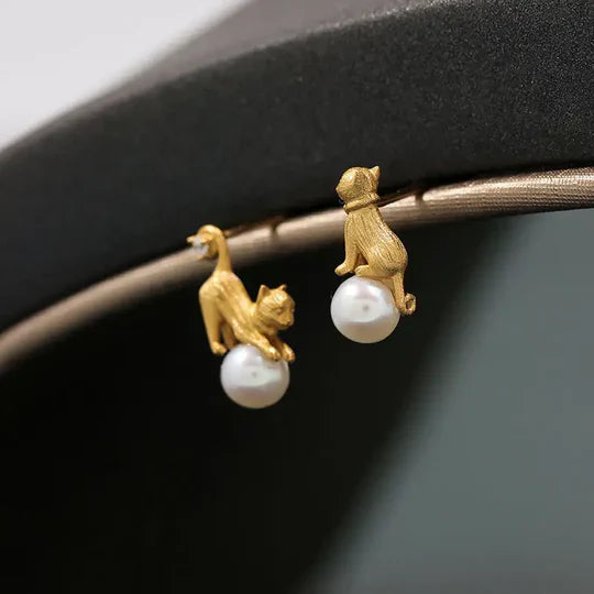 Vintage -golden cat earrings with pearl - Glen