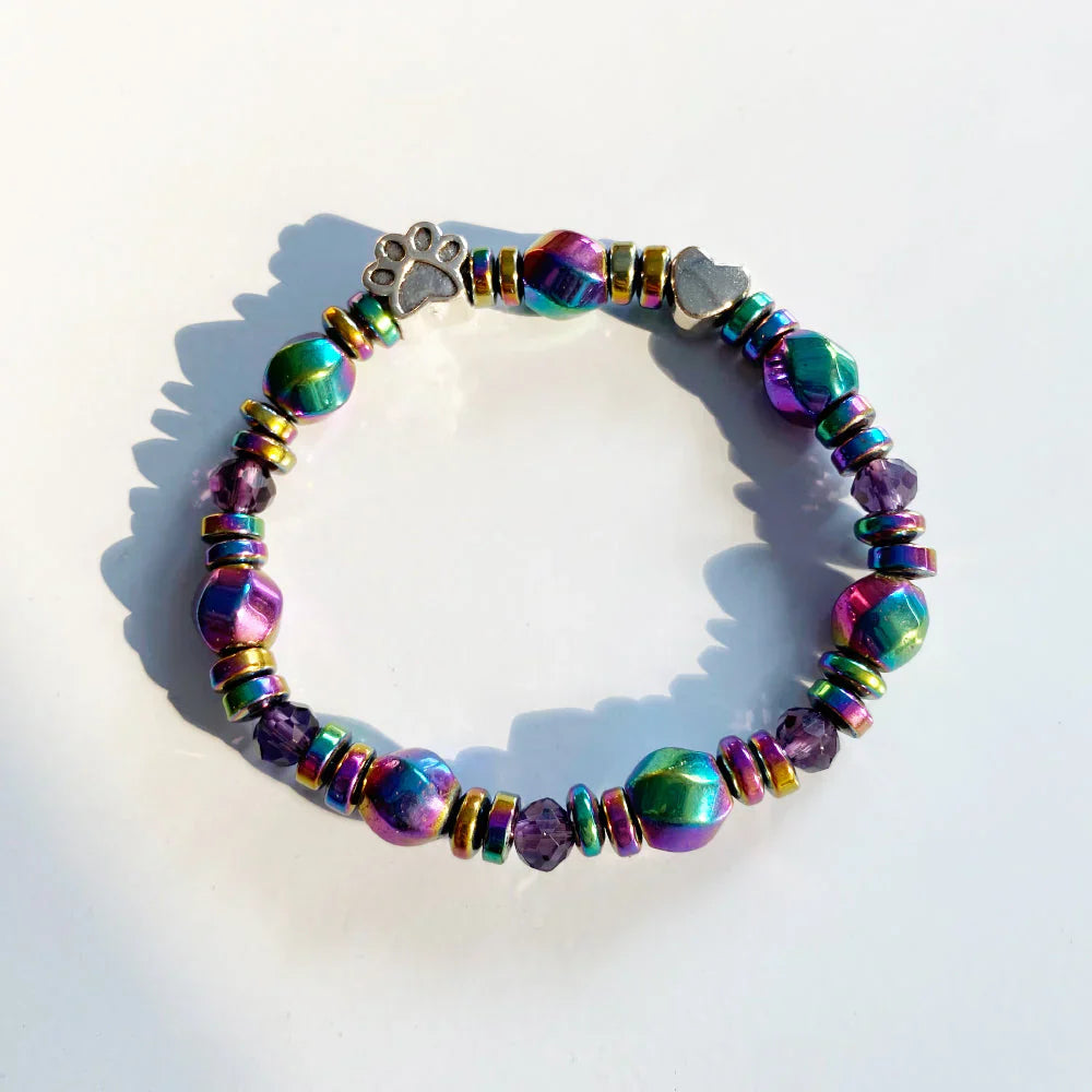 Sloan - Magnetic bracelet with paw trailer