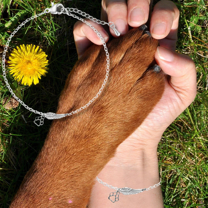 Silver Memorial bracelet with angel wing & Pfot pressure | Eloise