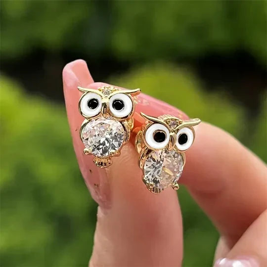 Harmony - Vintage gold rings with crystal accent
